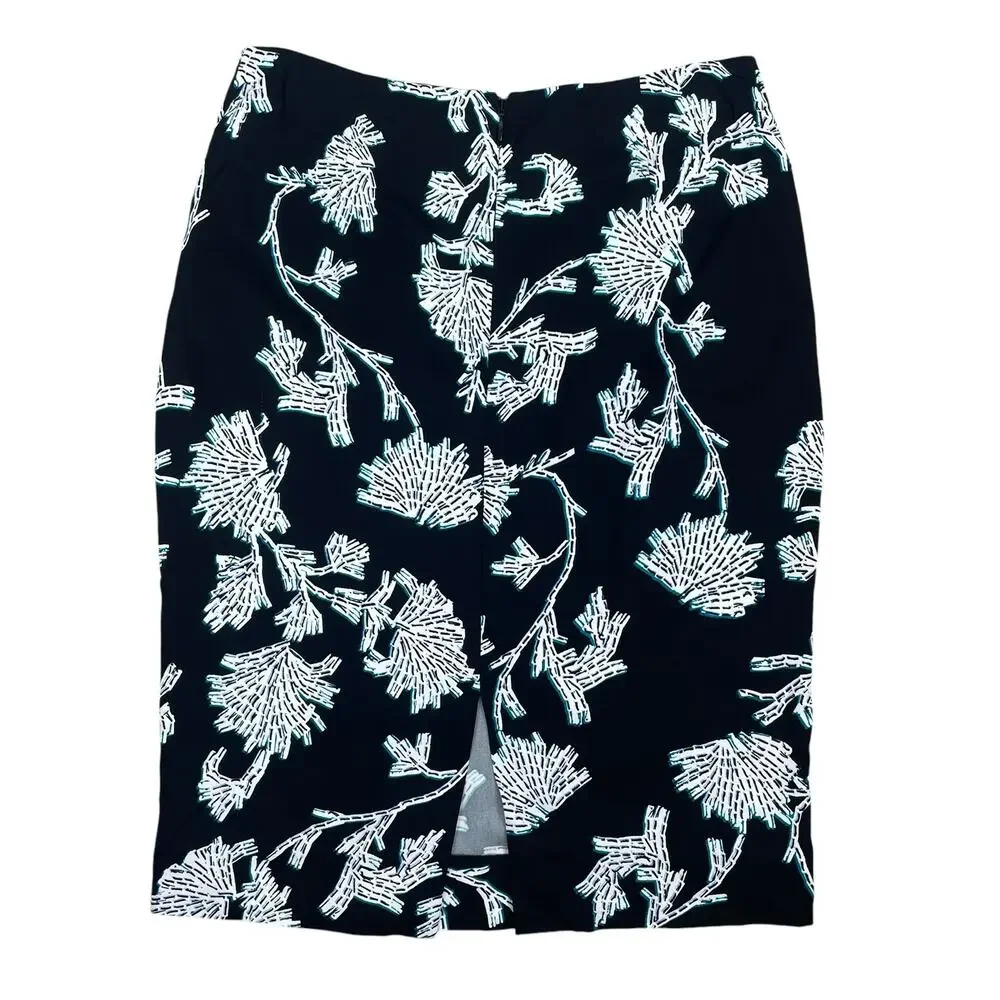 Diane von Furstenberg Kara Floral Print Penci Skirt Black Green Size 2